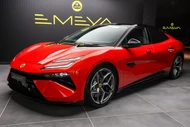 View -  Lotus Emeya - sedan điện sắp về Việt Nam "đấu" Porsche Taycan có gì? | Báo Tri thức và Cuộc sống - TIN TỨC PHỔ BIẾN KIẾN THỨC 24H