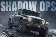 Jeep Gladiator Shadow Ops - bán tải phong cách quân đội gần 1,5 tỷ đồng