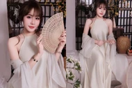 “Hot girl bi-a” Lê Tuyết Anh diện váy lụa điệu đà, mong manh tựa 'nàng thơ'