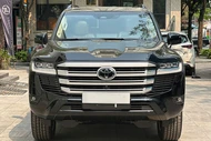 Cận cảnh Toyota Land Cruiser 2025 tại Việt Nam giá 4,58 tỷ
