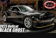 Dodge Challenger Black Ghost hàng hiếm sản xuất 2023 chưa lăn bánh 