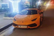 Lamborghini Huracan biển đẹp nhất Việt Nam "làm dâu" tại Tp.HCM