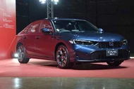 Tận thấy Honda Civic e:HEV 2026 "giá mềm" từ 790 triệu sắp về Việt Nam