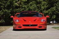 Ferrari F50 1995 mới chạy 406 km đã mua với giá 320 tỷ đồng