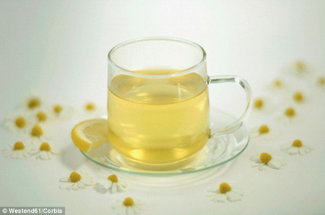 Các loại trà thảo dược làm tăng nồng độ glycine có tác dụng như một loại thuốc an thần nhẹ giúp thư giãn thần kinh, cơ bắp và ngủ ngon hơn.