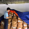 Hàng trăm thùng hàng hóa thực phẩm giả đã bị lực lượng chức năng phát hiện ngăn chặn kịp thời trước khi bị đưa ra thị trường. Ảnh DMS