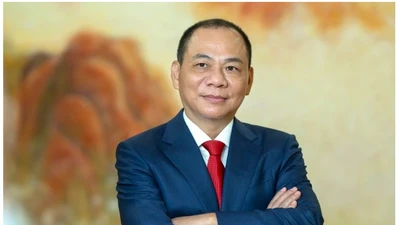 Cổ phiếu Vingroup vượt đỉnh