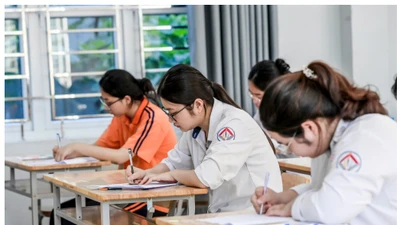 Bộ GD-ĐT: Trục trặc xét tuyển đại học là do các trường, hệ thống của Bộ không lỗi