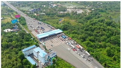 Vướng mặt bằng, cao tốc TP HCM - Long Thành có thể phải thi công đêm
