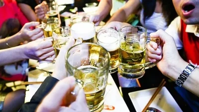 Kiến nghị bỏ quy định làm khó doanh nghiệp rượu, thuốc lá