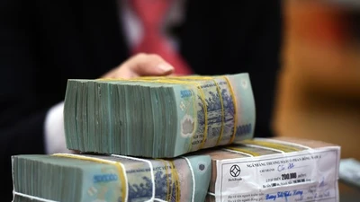 Ngân hàng đại hạ giá khu đất vàng