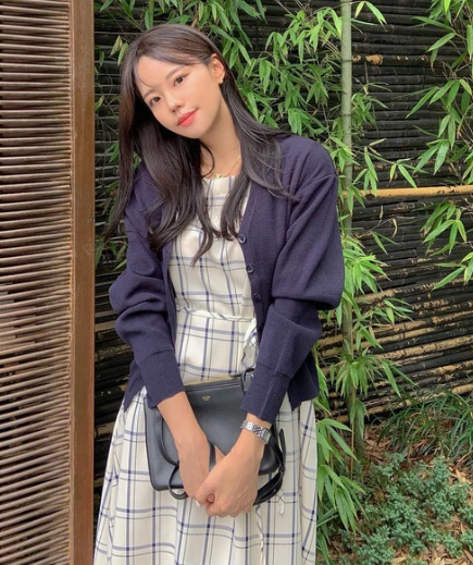Hai nàng Hậu đình đám đụng hàng: Lan Khuê chẳng hề thua kém Kỳ Duyên - Hình 13 Hai nang Hau dinh dam dung hang: Lan Khue chang he thua kem Ky Duyen-Hinh-13