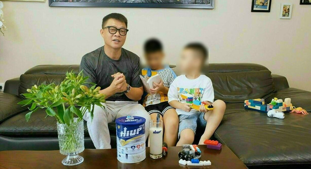 BTV Quang Minh, Vân Hugo, NSND Hồng Vân bị réo tên quảng cáo sữa - Hình 2 BTV Quang Minh, Van Hugo, NSND Hong Van bi reo ten quang cao sua-Hinh-2