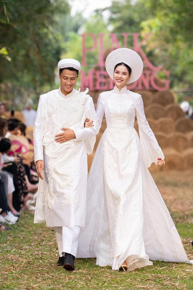 Kỳ Hân - Mạc Hồng Quân làm vedette cho BST thời trang - Hình 2 Ky Han - Mac Hong Quan lam vedette cho BST thoi trang-Hinh-2