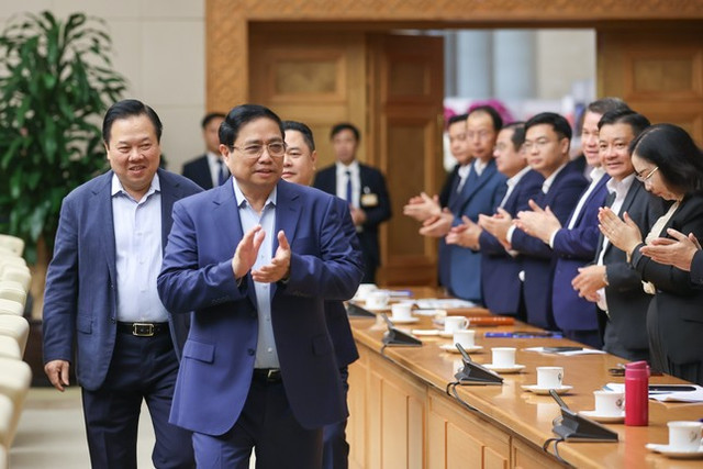 Doanh nghiệp Nhà nước phải phát huy vai trò mở đường, dẫn dắt Doanh nghiep Nha nuoc phai phat huy vai tro mo duong, dan dat