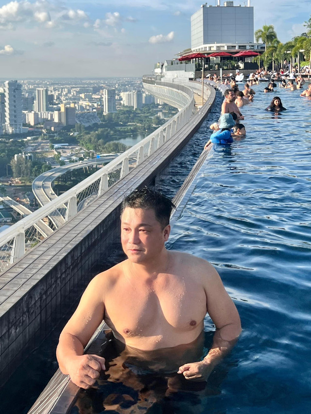 Cuộc sống độc thân lành mạnh tuổi 53 của diễn viên Lý Hùng Cuoc song doc than lanh manh tuoi 53 cua dien vien Ly Hung