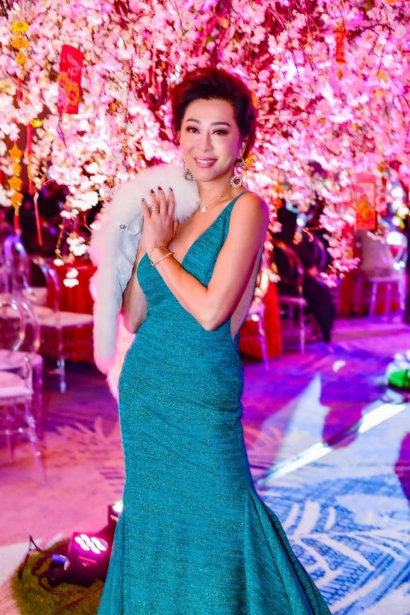 MC Kỳ Duyên hạnh phúc khi được người yêu quan tâm - Hình 3 MC Ky Duyen hanh phuc khi duoc nguoi yeu quan tam-Hinh-3