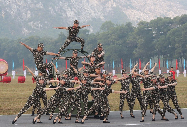 Khai mạc Giải Bắn súng quân dụng Lục quân các nước ASEAN lần thứ 30 - Hình 7 Khai mac Giai Ban sung quan dung Luc quan cac nuoc ASEAN lan thu 30-Hinh-7