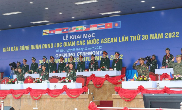 Khai mạc Giải Bắn súng quân dụng Lục quân các nước ASEAN lần thứ 30 Khai mac Giai Ban sung quan dung Luc quan cac nuoc ASEAN lan thu 30