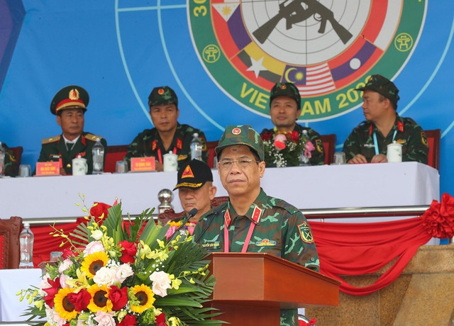 Khai mạc Giải Bắn súng quân dụng Lục quân các nước ASEAN lần thứ 30 - Hình 3 Khai mac Giai Ban sung quan dung Luc quan cac nuoc ASEAN lan thu 30-Hinh-3