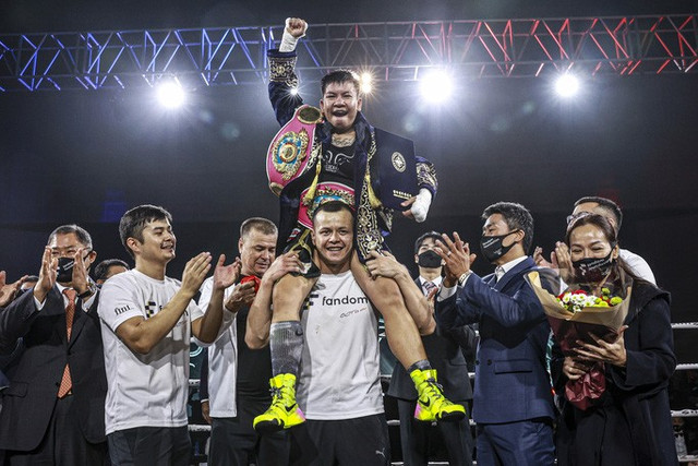 Võ sĩ Nguyễn Thị Thu Nhi giành đai WBO thế giới, lập chiến tích lịch sử - Hình 8 Vo si Nguyen Thi Thu Nhi gianh dai WBO the gioi, lap chien tich lich su-Hinh-8