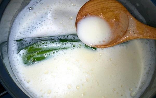 Bạn có biết loại bọt nào cần vớt bỏ, loại nào cần giữ lại? - Hình 2 Ban co biet loai bot nao can vot bo, loai nao can giu lai?-Hinh-2