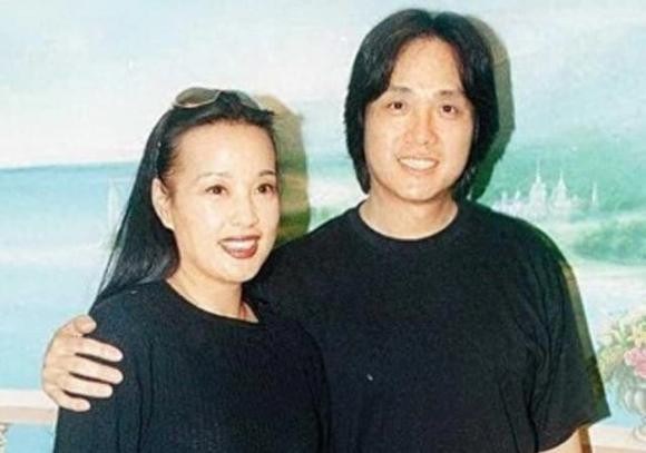 Lưu Hiểu Khánh trông như hình nộm trong ảnh mới - Hình 12 Luu Hieu Khanh trong nhu hinh nom trong anh moi-Hinh-12