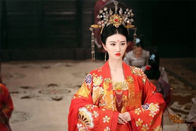 Vì sao phi tần xưa sau khi chết đều bị bịt kín hậu môn? - Hình 2 Vi sao phi tan xua sau khi chet deu bi bit kin hau mon?-Hinh-2