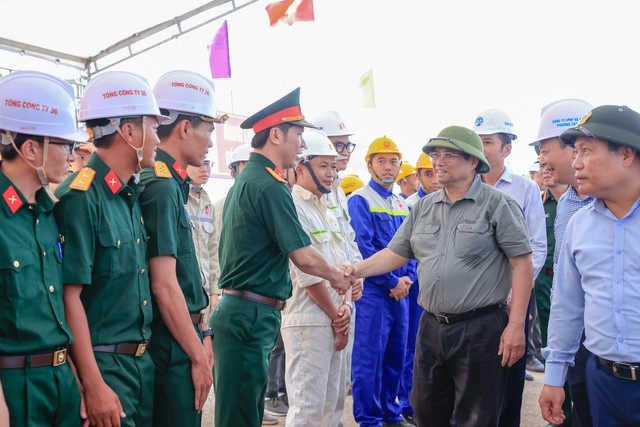 Phấn đấu thông xe 3 dự án cao tốc Bắc-Nam vào dịp 30/4/2025 - Hình 3 Phan dau thong xe 3 du an cao toc Bac-Nam vao dip 30/4/2025-Hinh-3