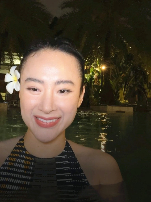 Giữa ồn ào “lộng ngôn”, Angela Phương Trinh bất ngờ livestream Giua on ao “long ngon”, Angela Phuong Trinh bat ngo livestream