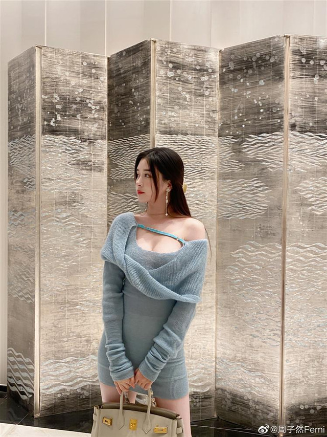 'Bồ mới' Huỳnh Hiểu Minh vòng 1 cực khủng 'đè bẹp' Angela Baby? - Hình 6 'Bo moi' Huynh Hieu Minh vong 1 cuc khung 'de bep' Angela Baby?-Hinh-6