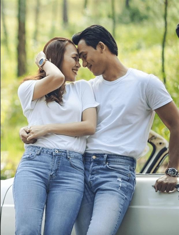 Động thái Mỹ Tâm sau khi bị phát hiện đưa Mai Tài Phến về quê ăn Tết Dong thai My Tam sau khi bi phat hien dua Mai Tai Phen ve que an Tet