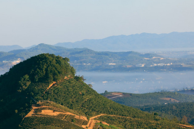 Dậy sớm săn mây, ngắm bình minh thật an yên tại Đồi Vô Ưu - Hình 2 Day som san may, ngam binh minh that an yen tai Doi Vo Uu-Hinh-2