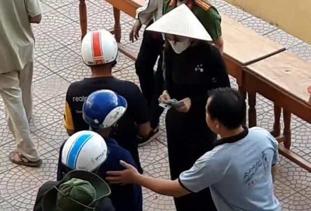 Thừa Thiên - Huế báo cáo việc Thủy Tiên từ thiện lên Bộ Công an Thua Thien - Hue bao cao viec Thuy Tien tu thien len Bo Cong an