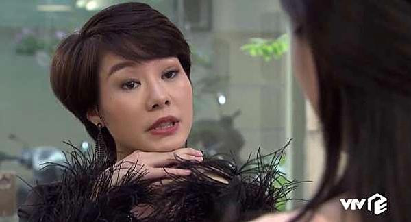 Màn đánh ghen 'độc nhất vô nhị' trên phim Việt khiến khán giả... tiếc - Hình 4 Man danh ghen 'doc nhat vo nhi' tren phim Viet khien khan gia... tiec-Hinh-4