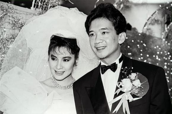 Dương Tử Quỳnh: Cuộc sống thăng hoa dù đính hôn 17 năm không đám cưới - Hình 3 Duong Tu Quynh: Cuoc song thang hoa du dinh hon 17 nam khong dam cuoi-Hinh-3