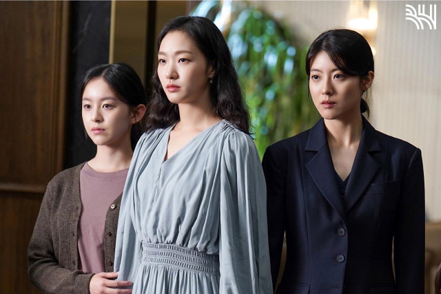 Yêu cầu gỡ phim "Ba chị em" khỏi Netflix VN vì xuyên tạc lịch sử Yeu cau go phim