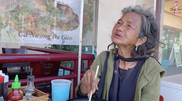 Thúy Nga chia sẻ ảnh xót xa về ca sĩ Kim Ngân ở Mỹ - Hình 2 Thuy Nga chia se anh xot xa ve ca si Kim Ngan o My-Hinh-2
