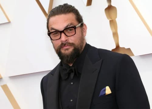 Tài tử "Trò chơi vương quyền" Jason Momoa bị tai nạn Tai tu