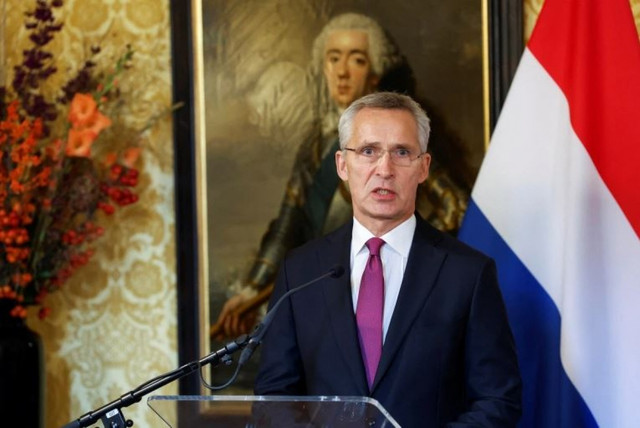 NATO cảnh báo Ukraine sẽ đối mặt khó khăn khi tiến vào Kherson NATO canh bao Ukraine se doi mat kho khan khi tien vao Kherson
