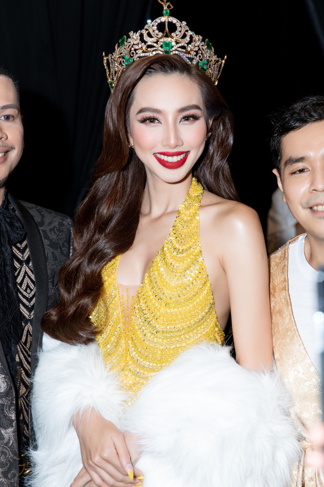 Không có chuyện Thùy Tiên kiếm được 70 tỷ như ông Nawat nói - Hình 2 Khong co chuyen Thuy Tien kiem duoc 70 ty nhu ong Nawat noi-Hinh-2