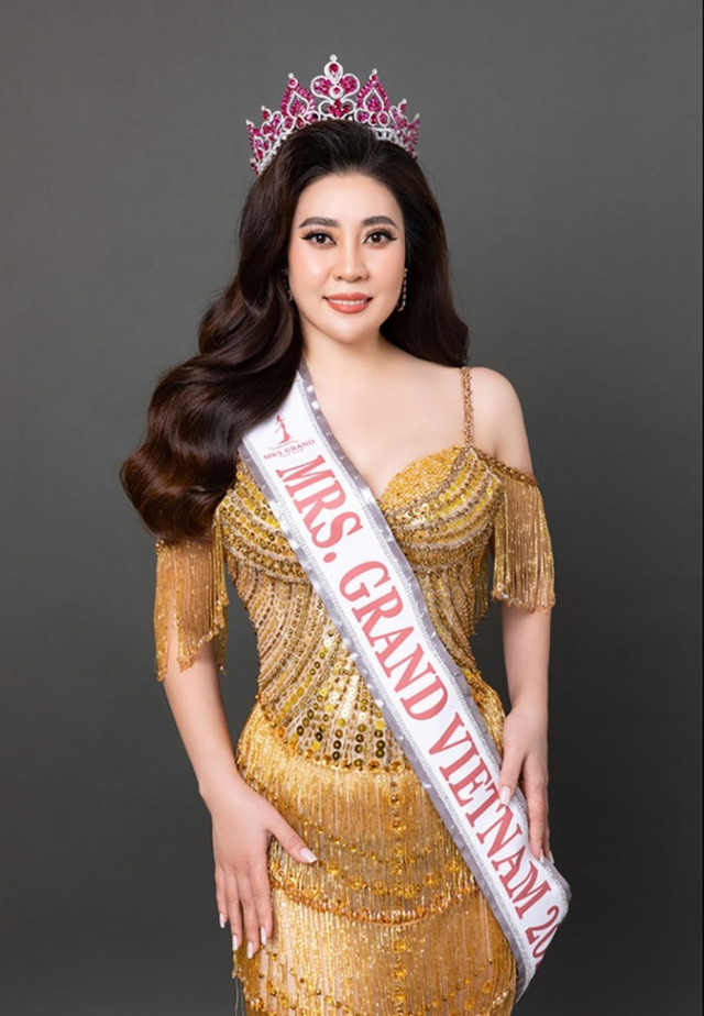 Kim Oanh "Về nhà đi con" đăng quang HH Quý bà Hòa bình Quốc tế - Hình 7 Kim Oanh
