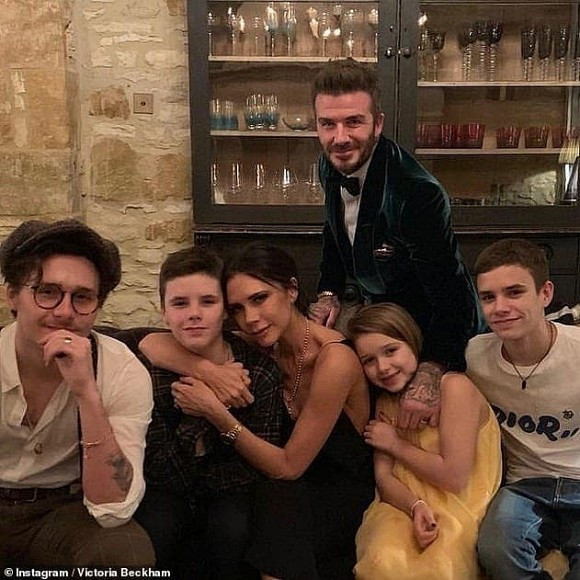 Vợ chồng Beckham sẽ chi 10,6 tỷ thuê resort cho đám cưới Brooklyn - Hình 2 Vo chong Beckham se chi 10,6 ty thue resort cho dam cuoi Brooklyn-Hinh-2