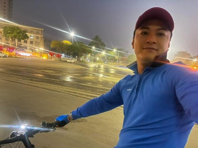 Sau scandal ồn ào ở Tây Ban Nha, Hồng Đăng định làm gì? Sau scandal on ao o Tay Ban Nha, Hong Dang dinh lam gi?
