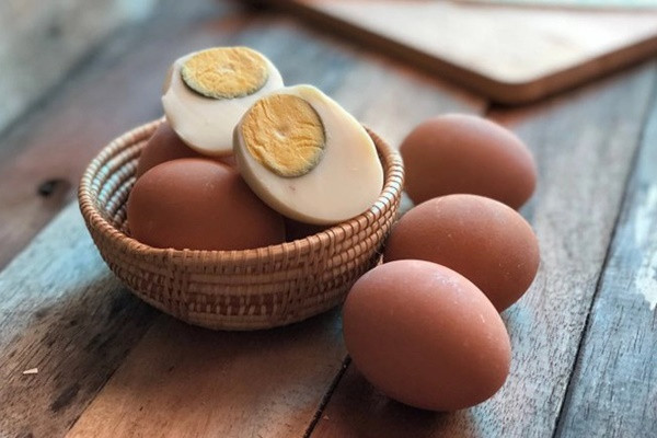 Bỏ ngay thói quen này khi bảo quản trứng nếu không muốn hại gan Bo ngay thoi quen nay khi bao quan trung neu khong muon hai gan