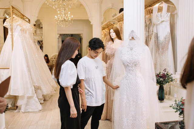 Phan Hiển: Đám cưới của chúng tôi không thể thiếu Chí Anh Phan Hien: Dam cuoi cua chung toi khong the thieu Chi Anh