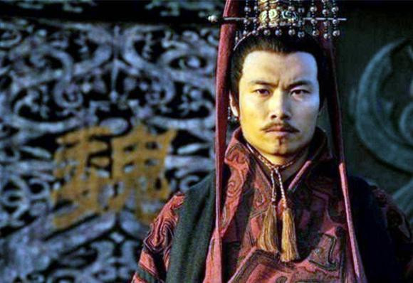 Ly kỳ chuyện Tào Tháo muốn xử tử thần đồng - Hình 2 Ly ky chuyen Tao Thao muon xu tu than dong-Hinh-2