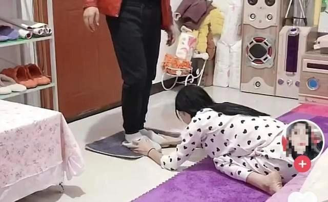 Trào lưu "quỳ gối mừng chồng về nhà" gây bức xúc - Hình 2 Trao luu