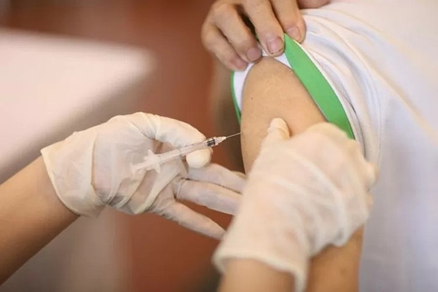 Bộ Y tế khuyến cáo không tự ý tiêm vaccine phòng bệnh bạch hầu Bo Y te khuyen cao khong tu y tiem vaccine phong benh bach hau