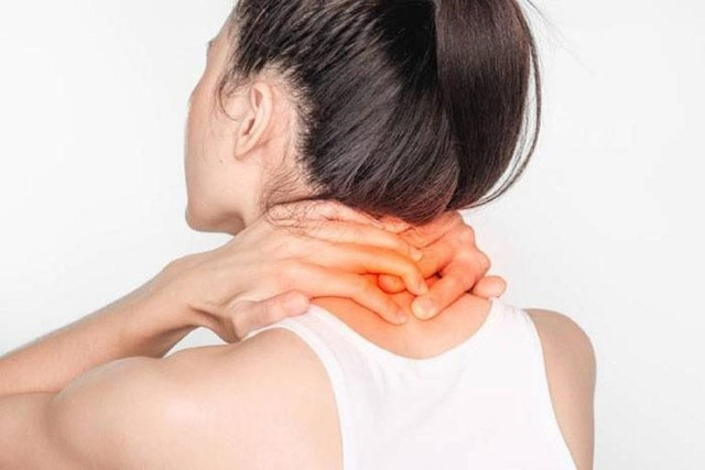 Những thói quen xấu gây hại cho xương khớp Nhung thoi quen xau gay hai cho xuong khop